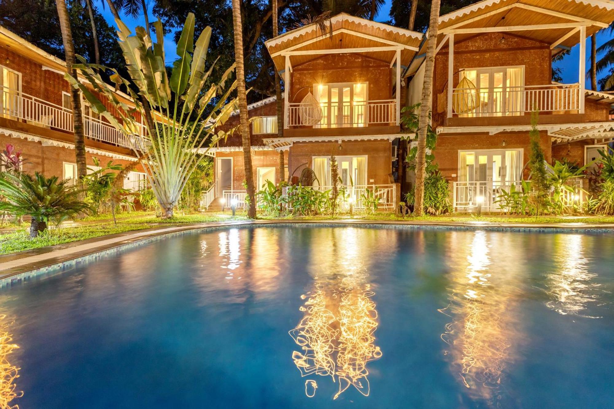 Skon Morjim Beach Resort By Orion Hotels Goa Velha Esterno foto